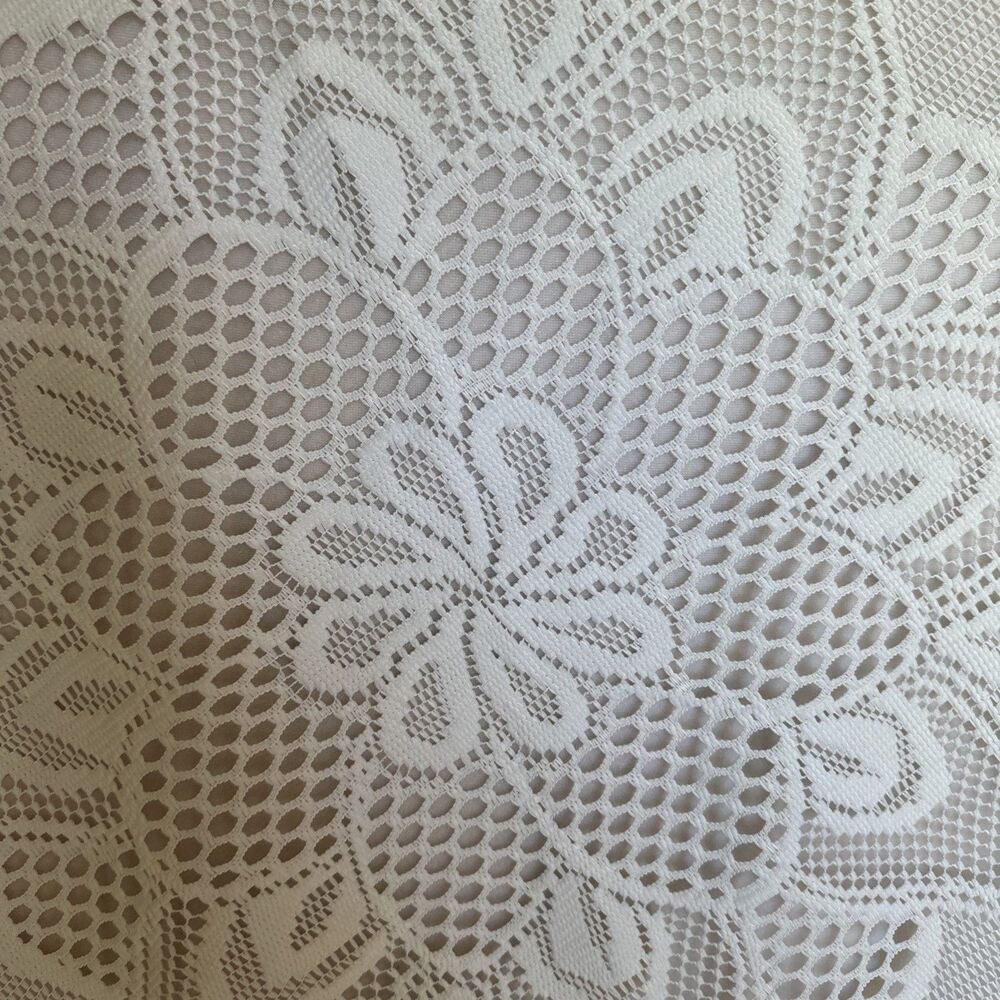 round table cover - Picture 3 of 12